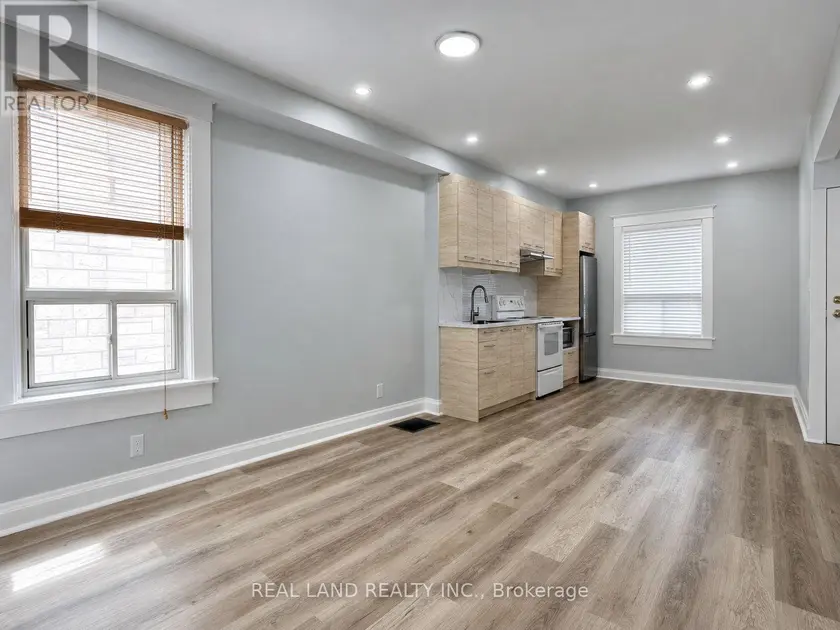 Multiplex at MAIN FLOOR - 225 COXWELL AVENUE, Toronto (Woodbine Corridor)