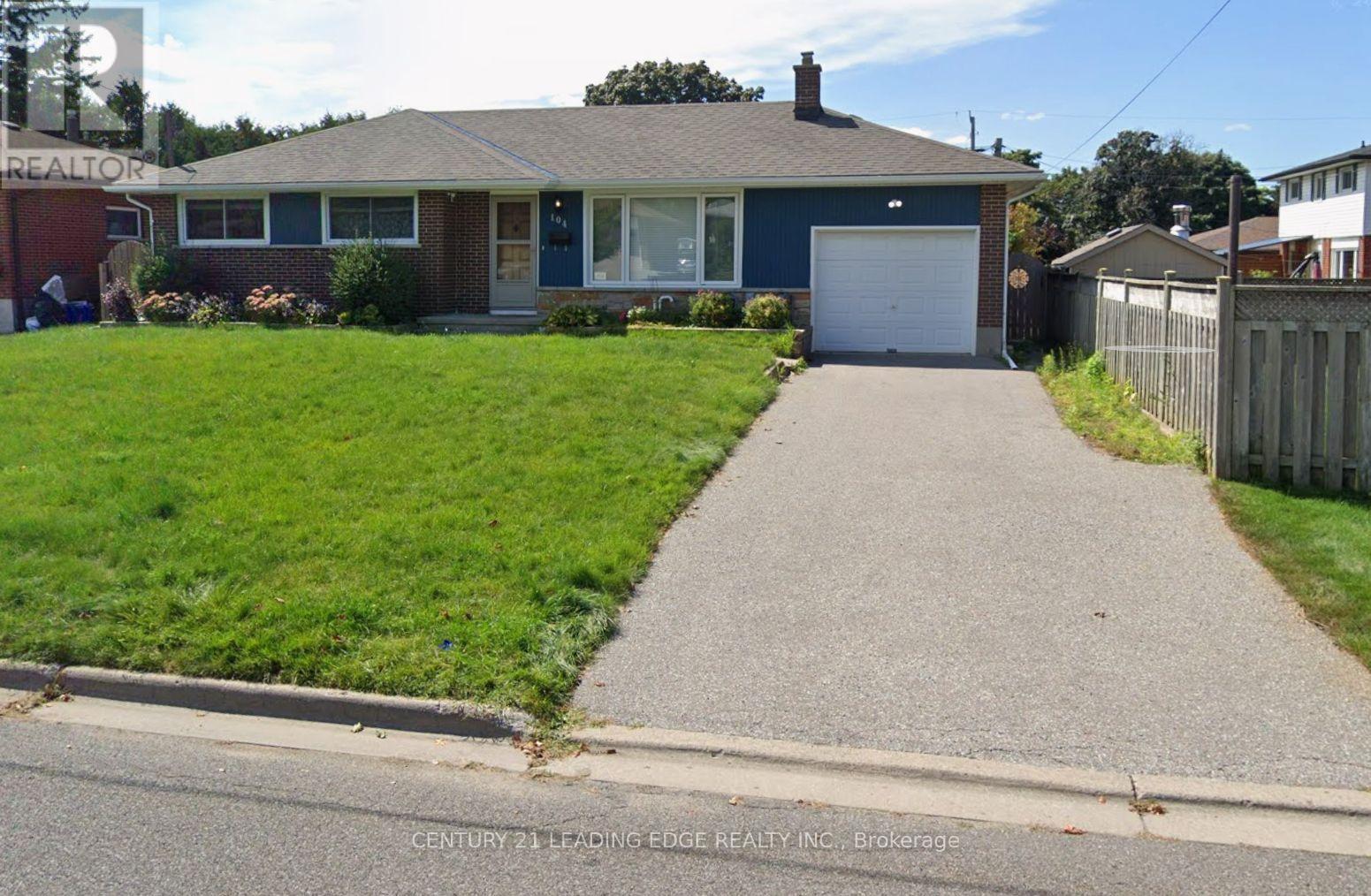 Detached at LOWER - 104 GATINEAU STREET, Oshawa (Donevan)