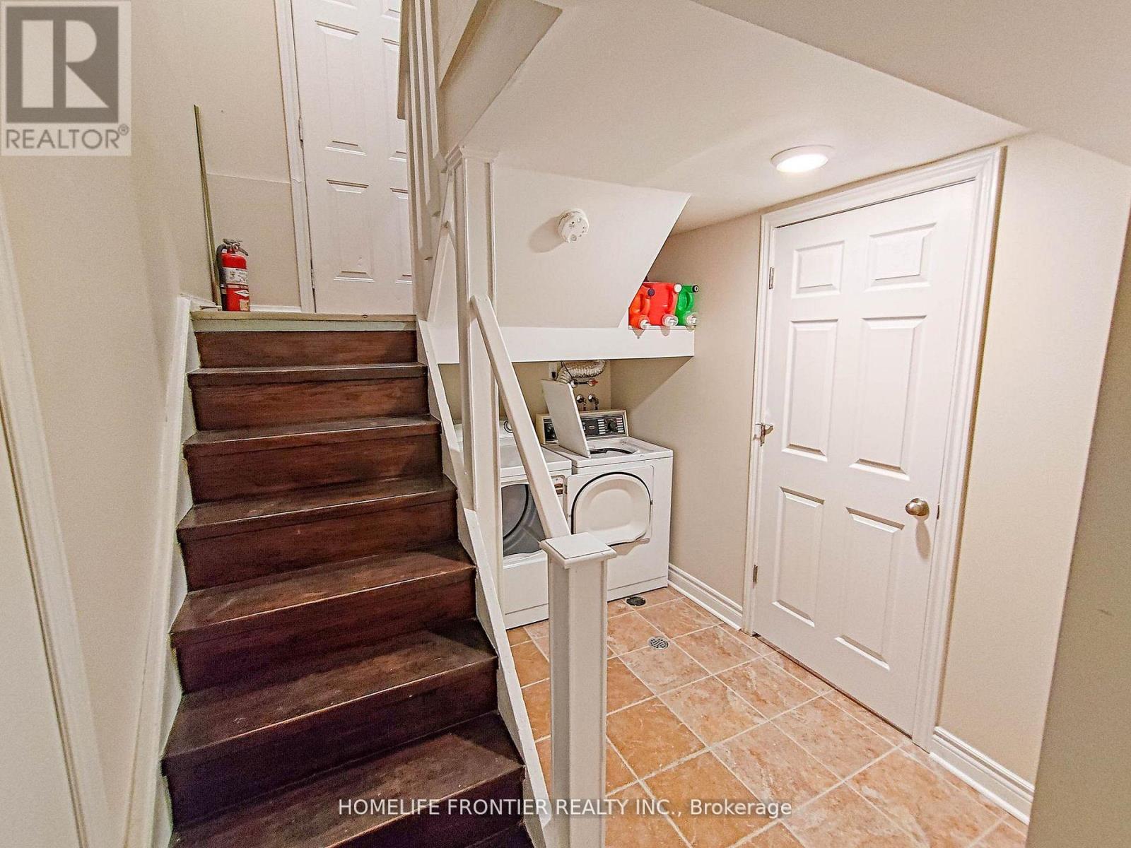 Detached at 59 DOWSWELL DRIVE, Toronto