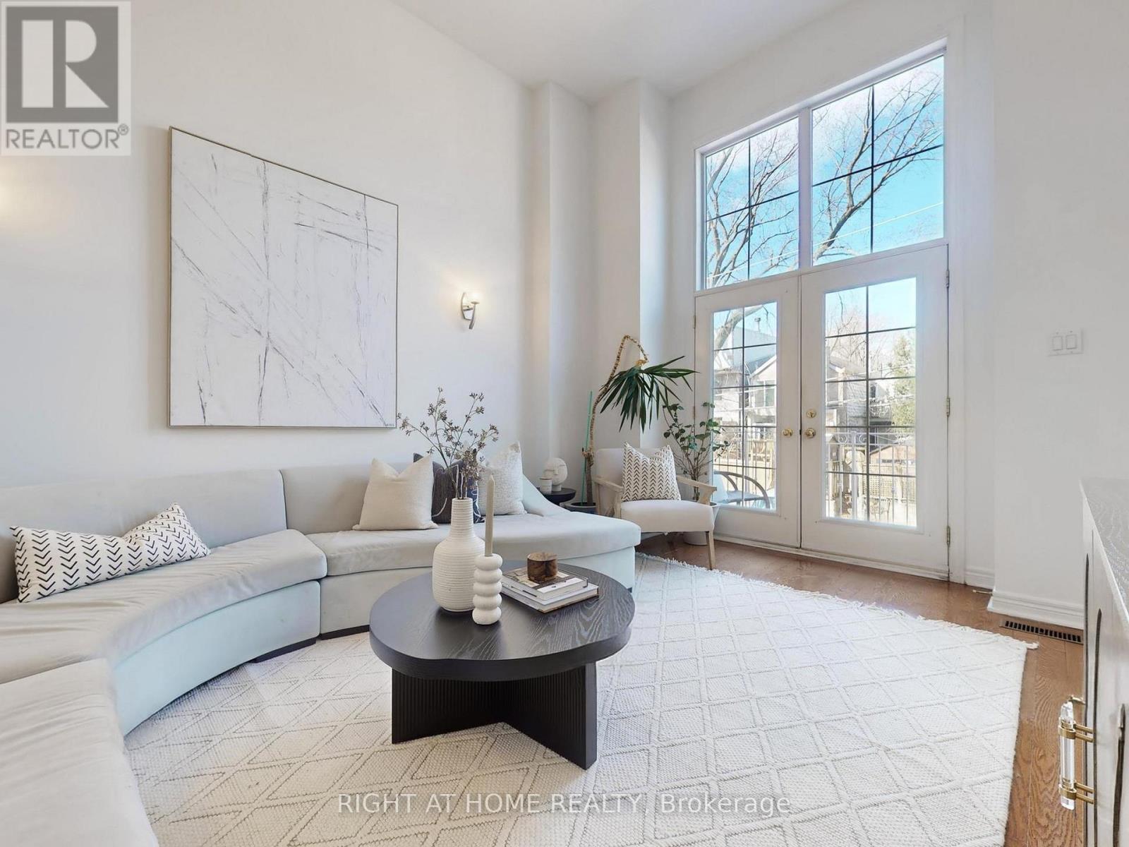 Detached at 1021 CRAVEN ROAD, Toronto (Greenwood-Coxwell)