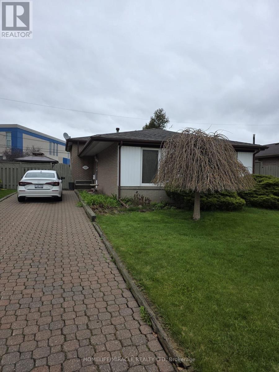 Detached at 727 KINGFISHER DRIVE, Pickering (Bay Ridges)