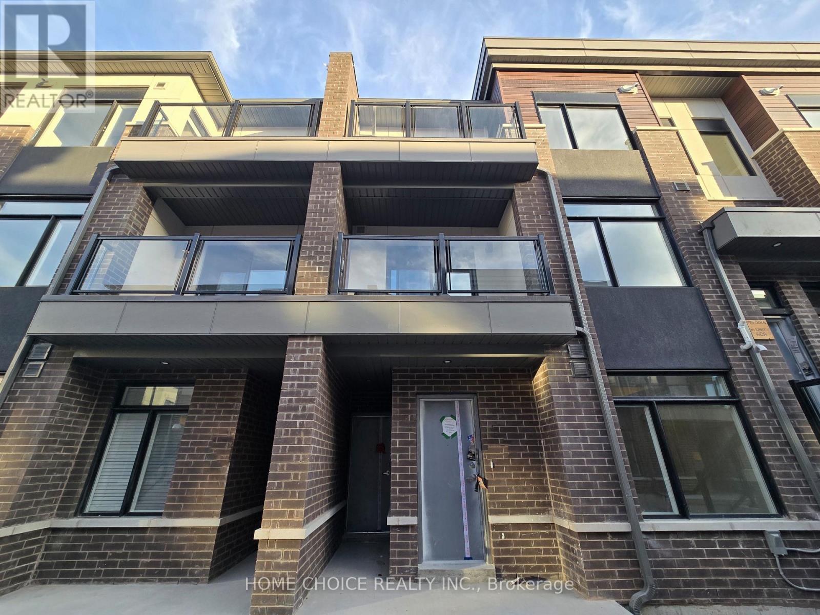 Townhouse at 1006 - 1695 DERSAN STREET, Pickering (Duffin Heights)