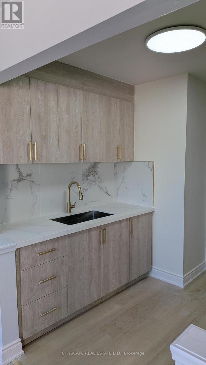 Apartment at 9 - 286 SAGUENAY AVENUE, Oshawa (McLaughlin)