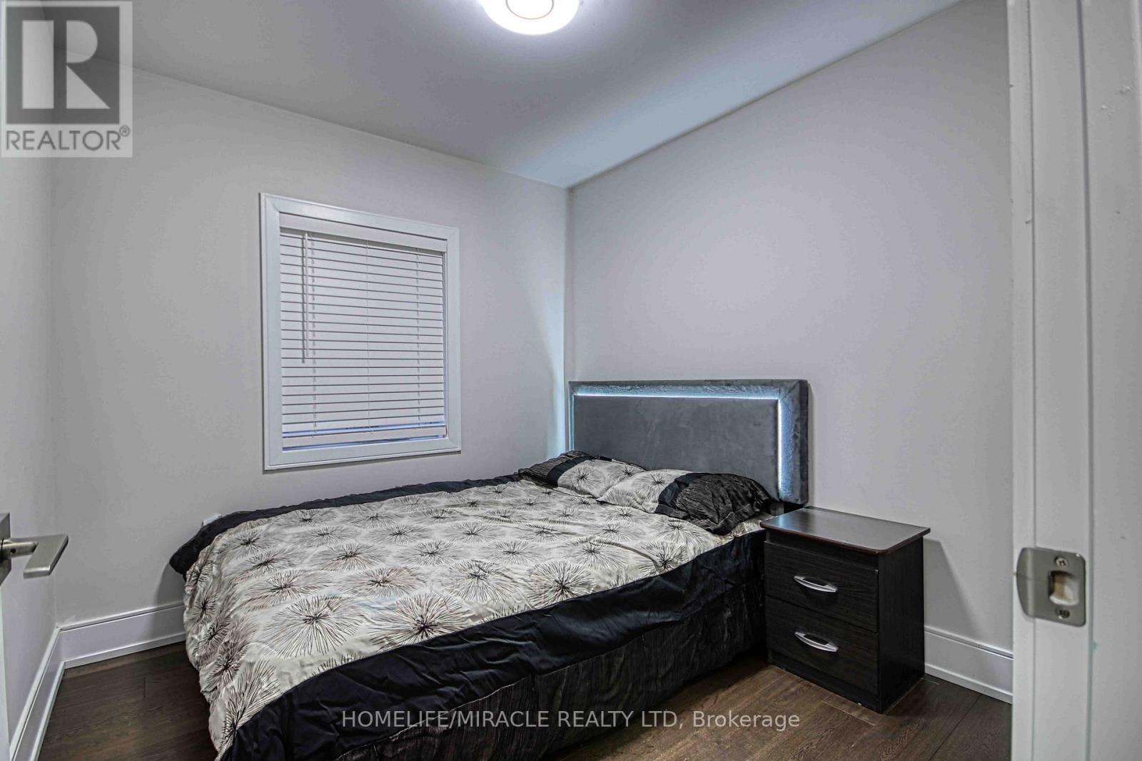 Detached at 471 JONES AVENUE, Toronto