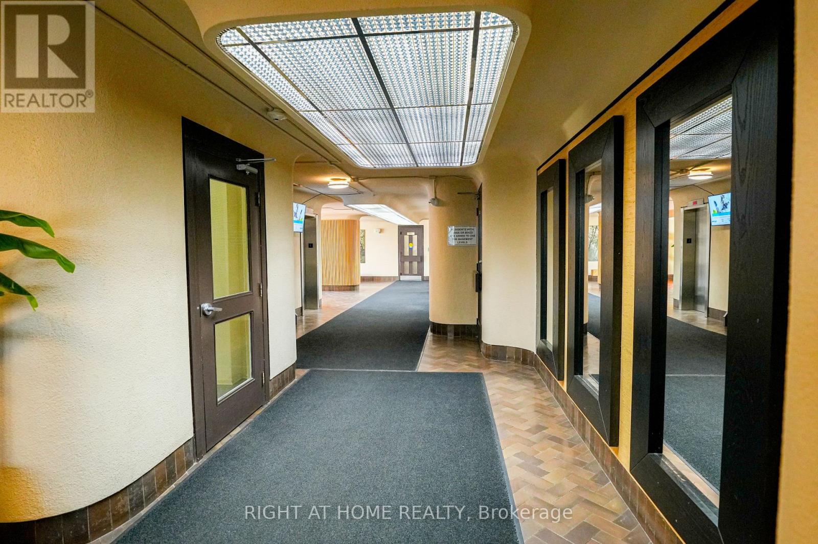 Apartment at 2203 - 1 MASSEY SQUARE, Toronto