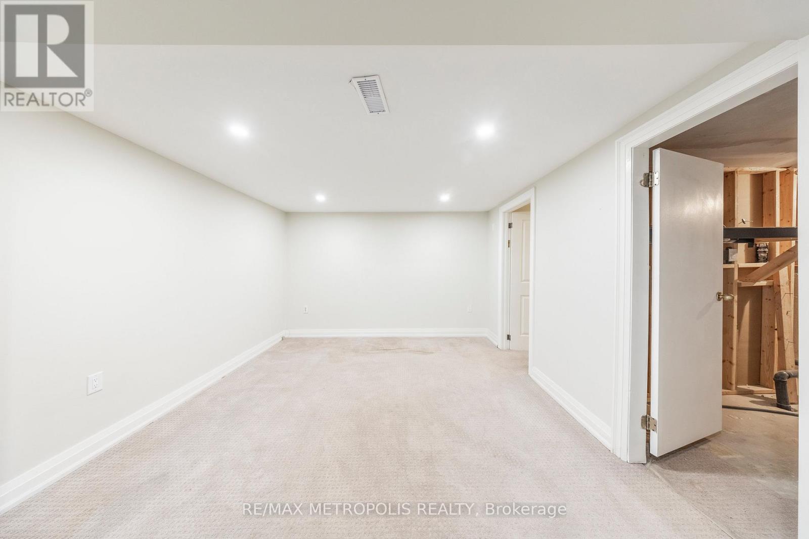 Detached at BASEMENT - 21 HILLS ROAD, Ajax
