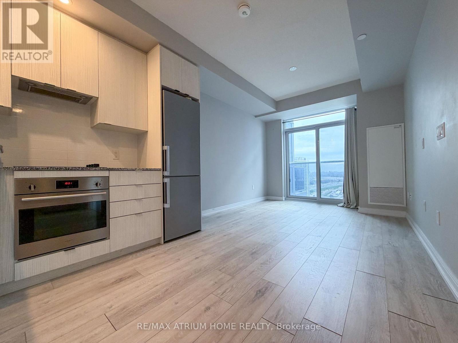 Apartment at 2705 - 225 VILLAGE GREEN SQUARE, Toronto (Agincourt South-Malvern West)