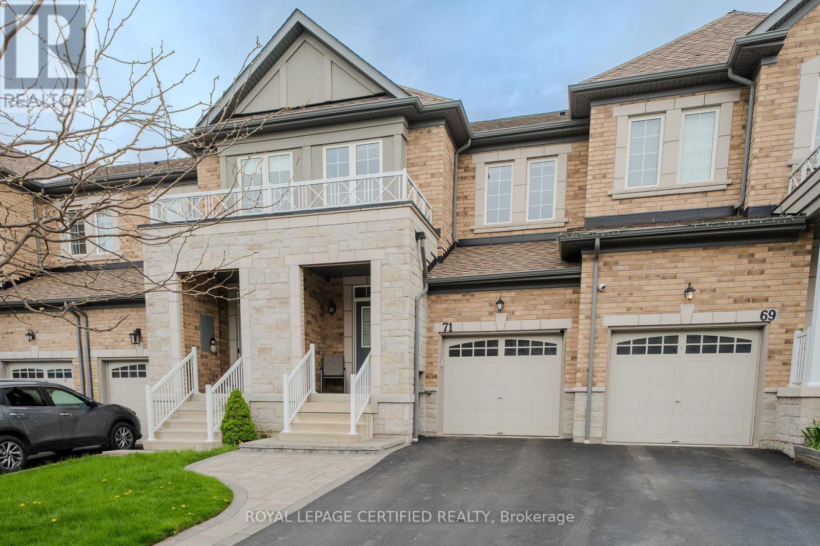 Townhouse at 71 RIMROCK. CRESCENT, Whitby (Williamsburg)