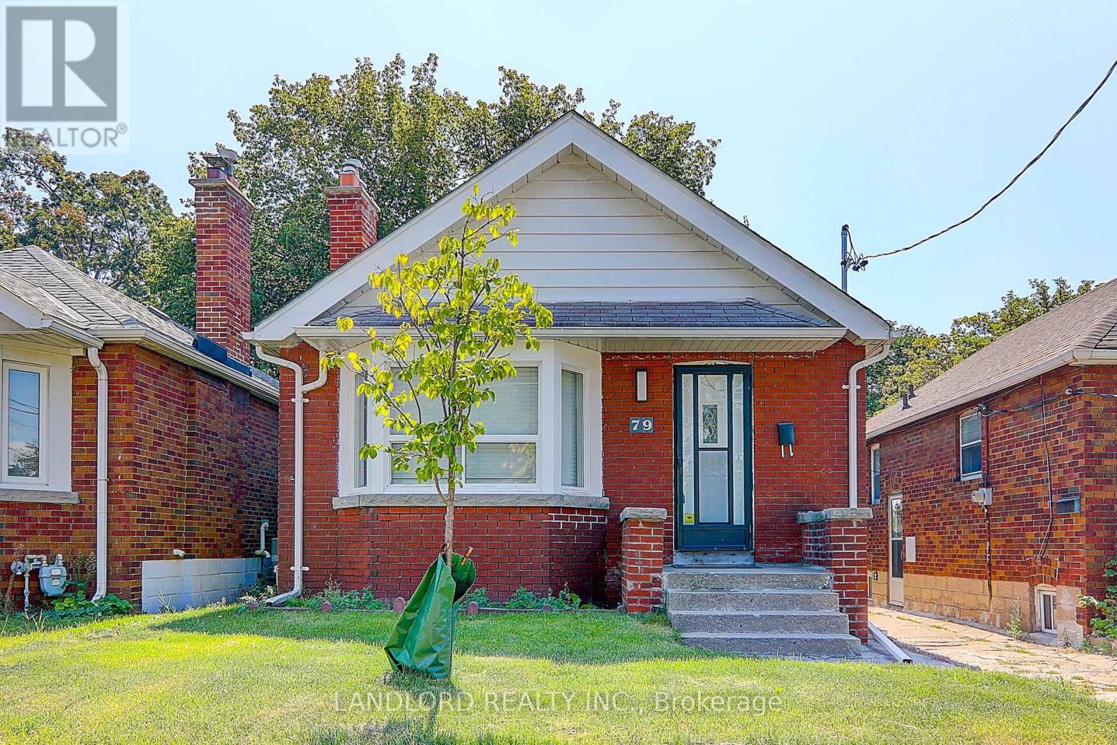 Detached at MAIN FL - 79 O'CONNOR DRIVE, Toronto (Broadview North)