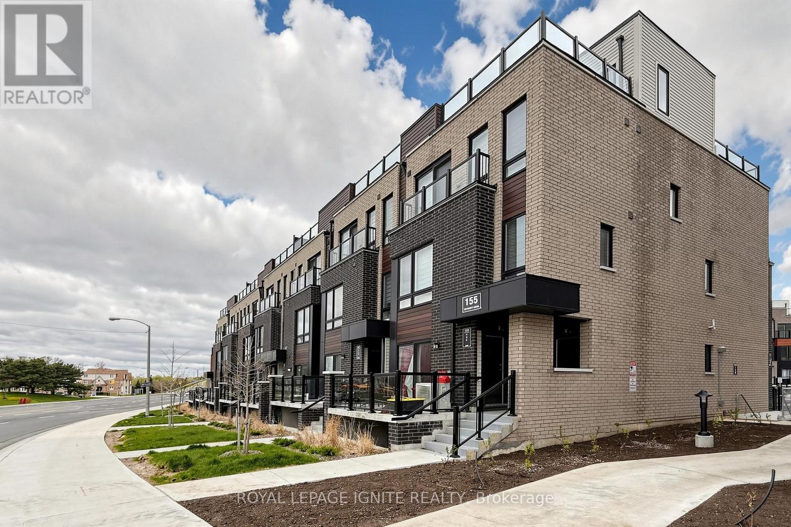 Townhouse at 22 - 155 TAPSCOTT ROAD, Toronto (Malvern)