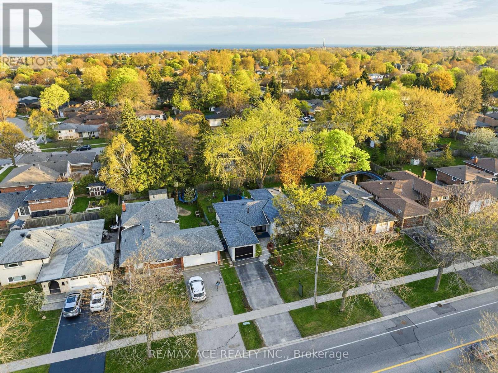 Detached at 399 LAWSON ROAD, Toronto (Centennial Scarborough)