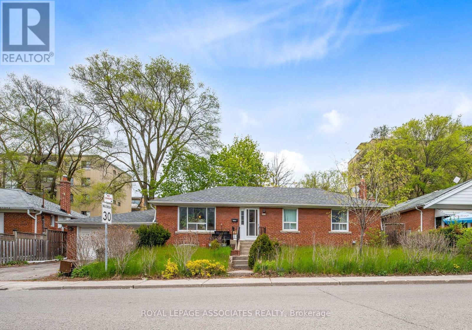 Detached at 256 FERRIS ROAD, Toronto (O'Connor-Parkview)