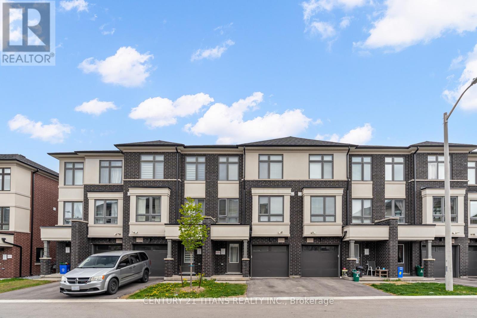 Townhouse at 1320 BRADENTON PATH, Oshawa (Eastdale)