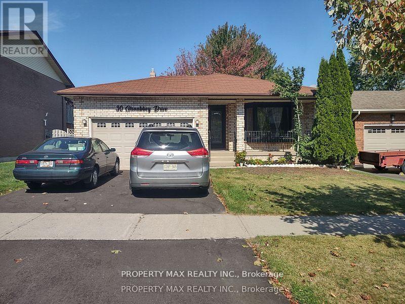 Detached at UPPER 3 LEVEL - 30 GLENABBEY DRIVE, Clarington (Courtice)