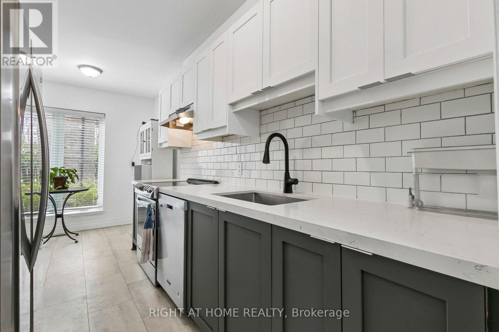Townhouse at 116 - 26 LIVINGSTON ROAD, Toronto