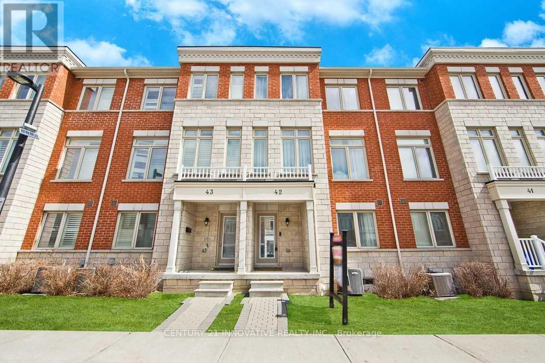 Townhouse at 42 - 1299 GLENANNA ROAD, Pickering (Liverpool)