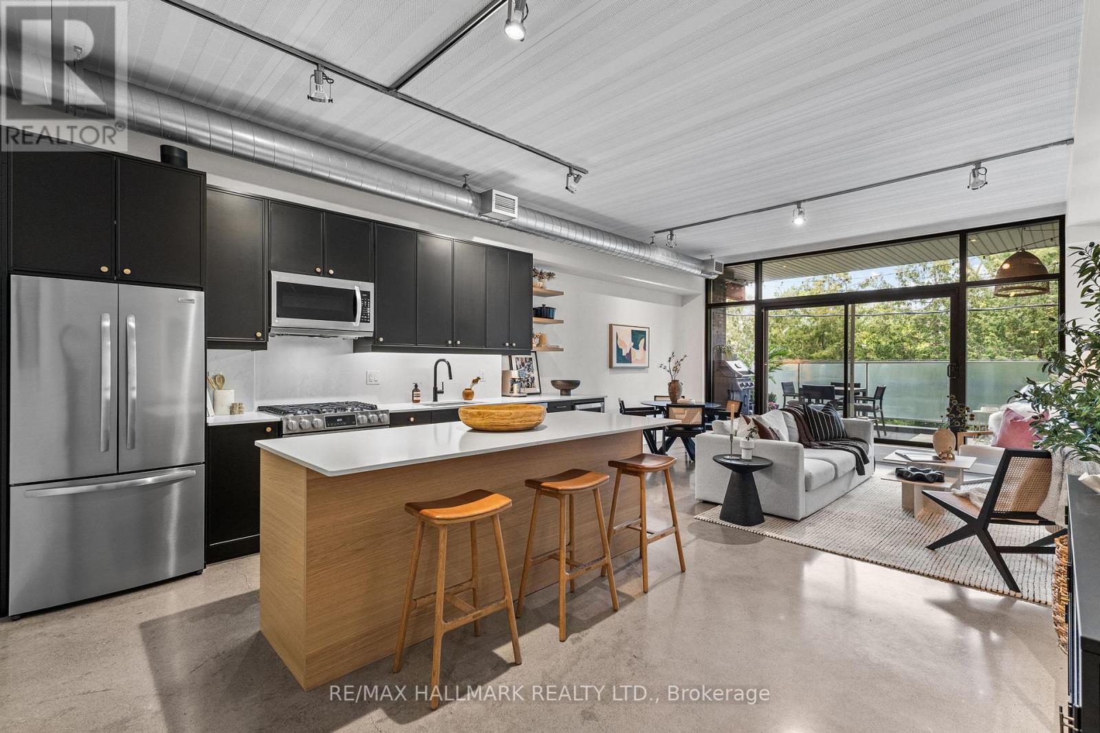 Apartment at 202 - 747 QUEEN STREET E, Toronto (South Riverdale)