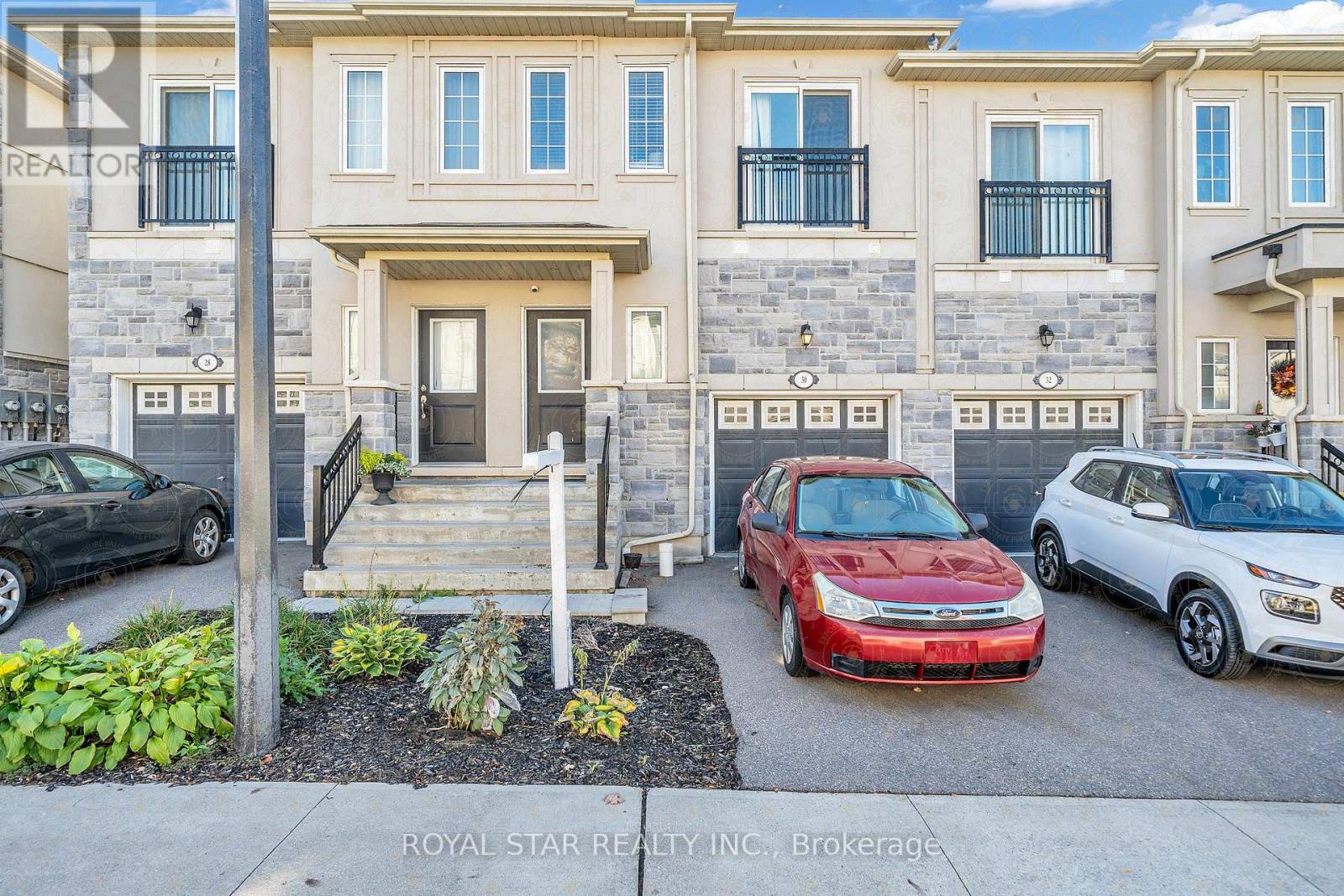 Townhouse at 30 PROSPECT WAY, Whitby (Pringle Creek)