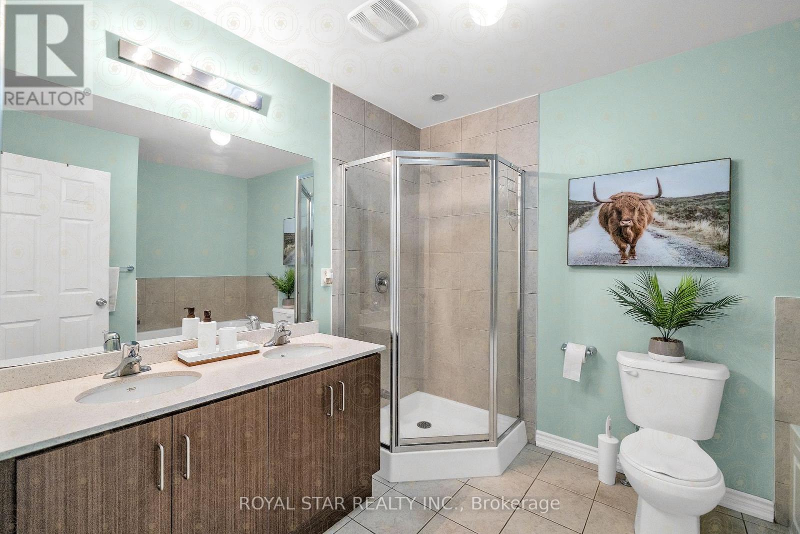 Townhouse at 30 PROSPECT WAY, Whitby
