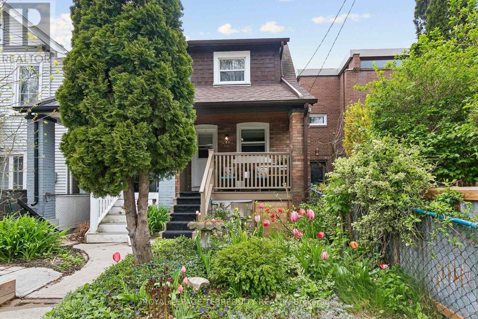 Semi-Detached/Link at 300 RHODES AVENUE, Toronto (Greenwood-Coxwell)