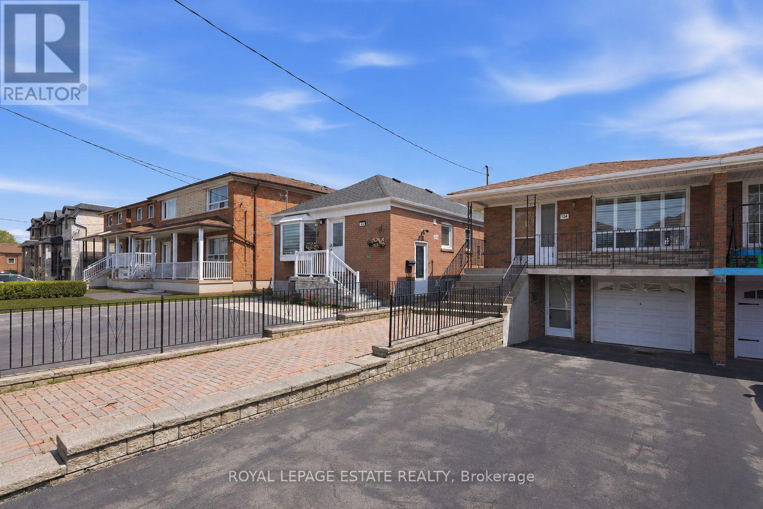 Semi-Detached/Link at 73A NORTH BONNINGTON AVENUE, Toronto (Clairlea-Birchmount)