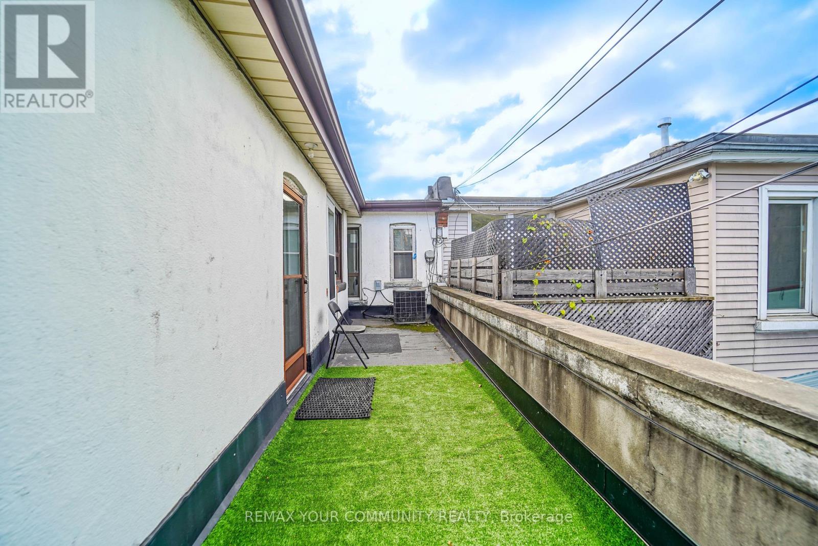 Apartment at 1 - 1378 DANFORTH AVENUE S, Toronto