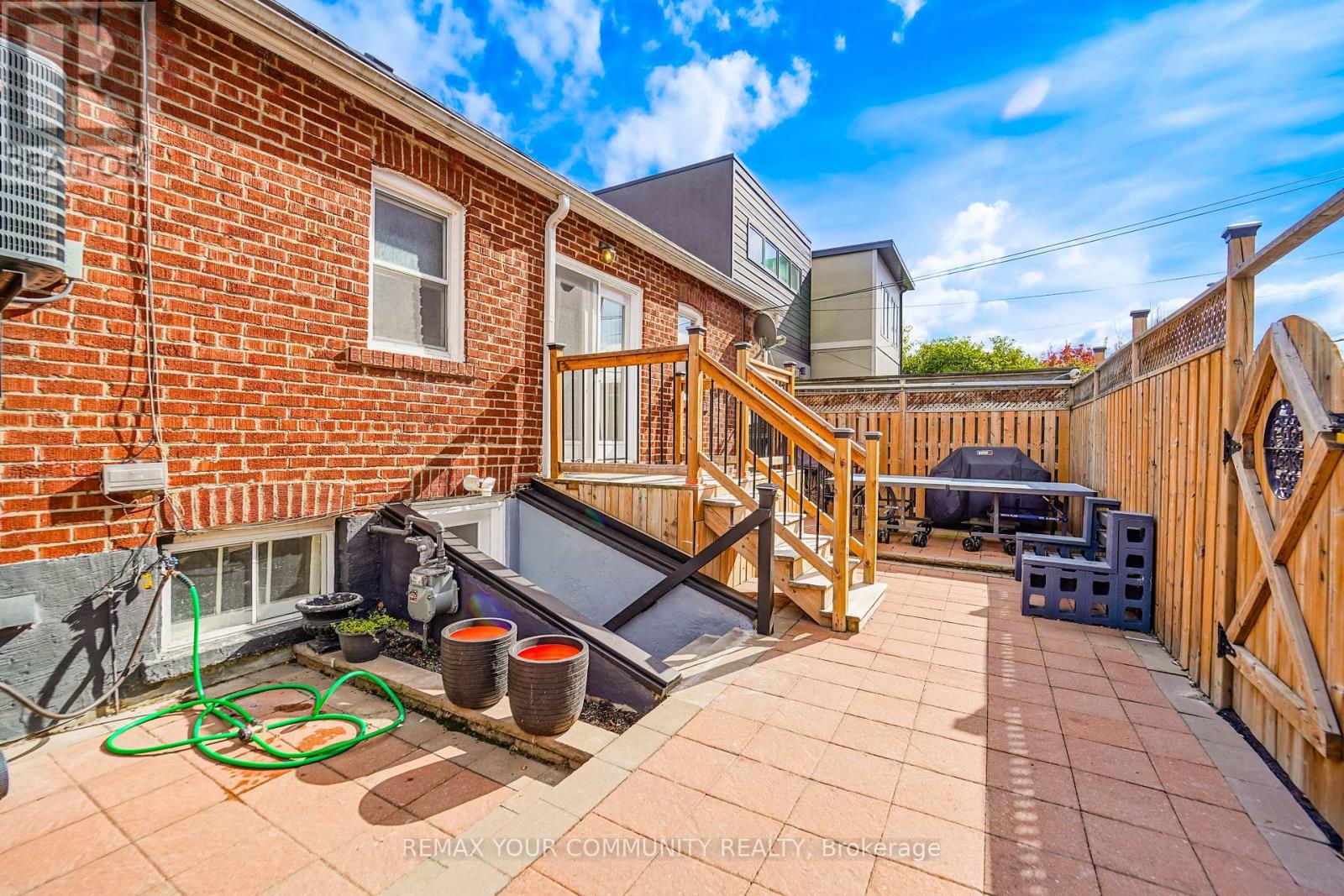 Detached at LOWER UNIT 2 - 86 LESMOUNT AVENUE, Toronto