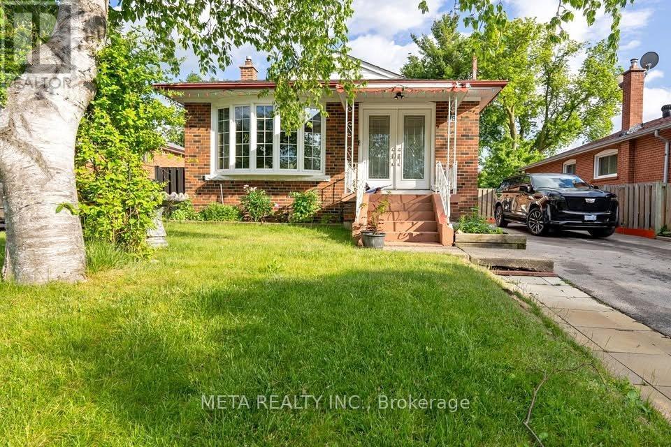 Detached at 79 CHESTERMERE BOULEVARD, Toronto (Woburn)