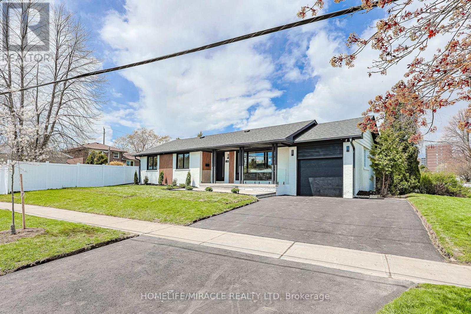 Detached at 158 CASS AVENUE, Toronto (Tam O'Shanter-Sullivan)