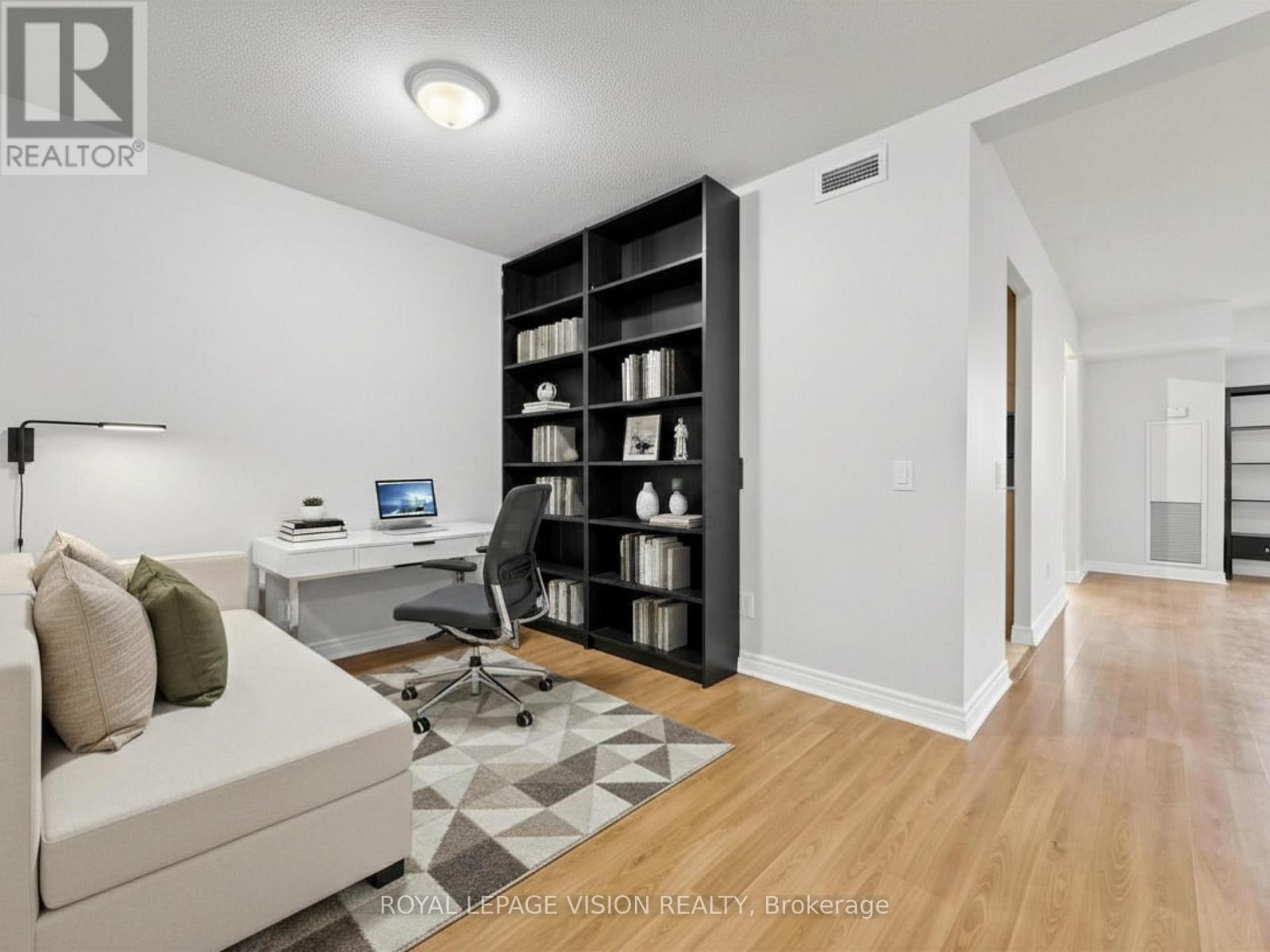 Apartment at 1415 - 83 BOROUGH DRIVE, Toronto