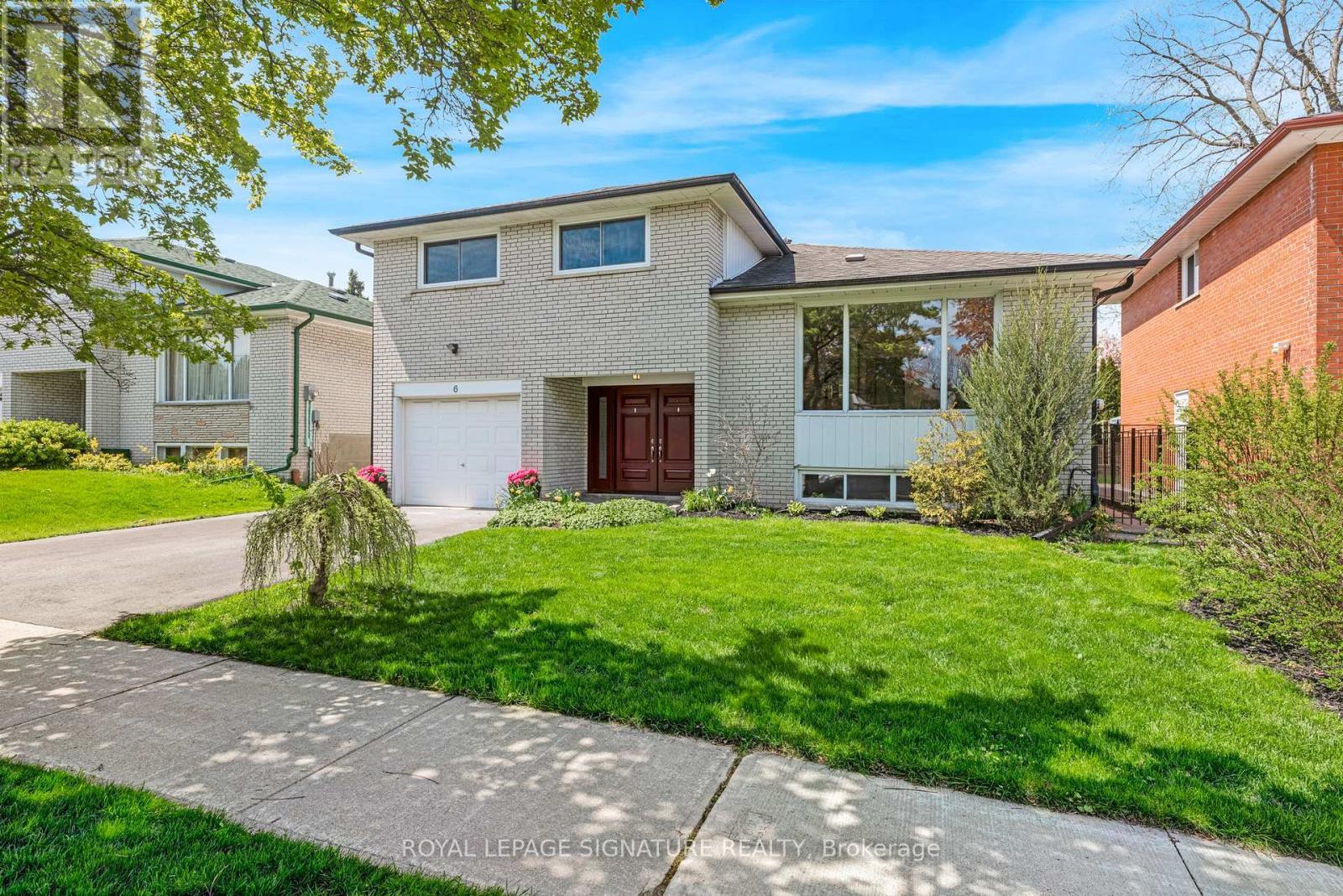Detached at 6 MUNFORD CRESCENT, Toronto (O'Connor-Parkview)