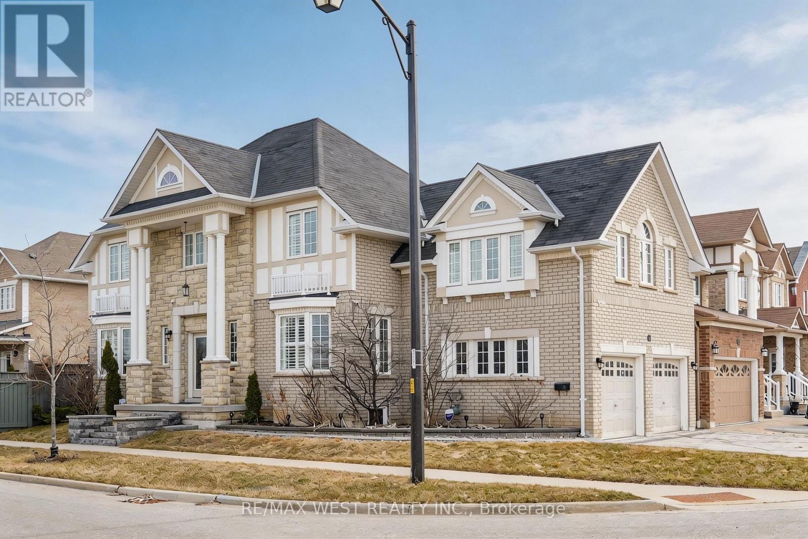 Detached at 63 SHARPLIN DRIVE, Ajax (South East)
