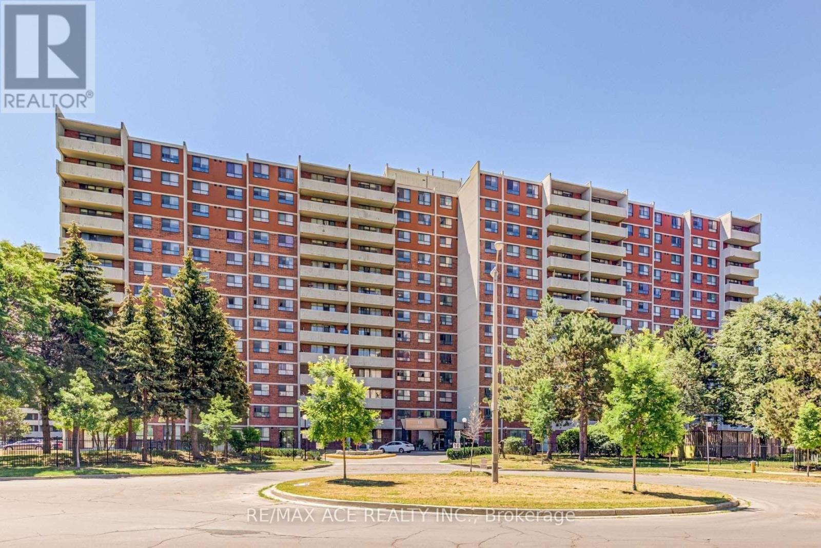 Apartment at 1210 - 10 STONEHILL COURT, Toronto (L'Amoreaux)