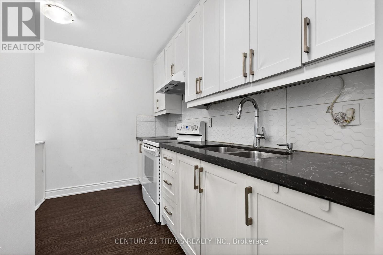 Townhouse at 1018 - 100 MORNELLE COURT, Toronto
