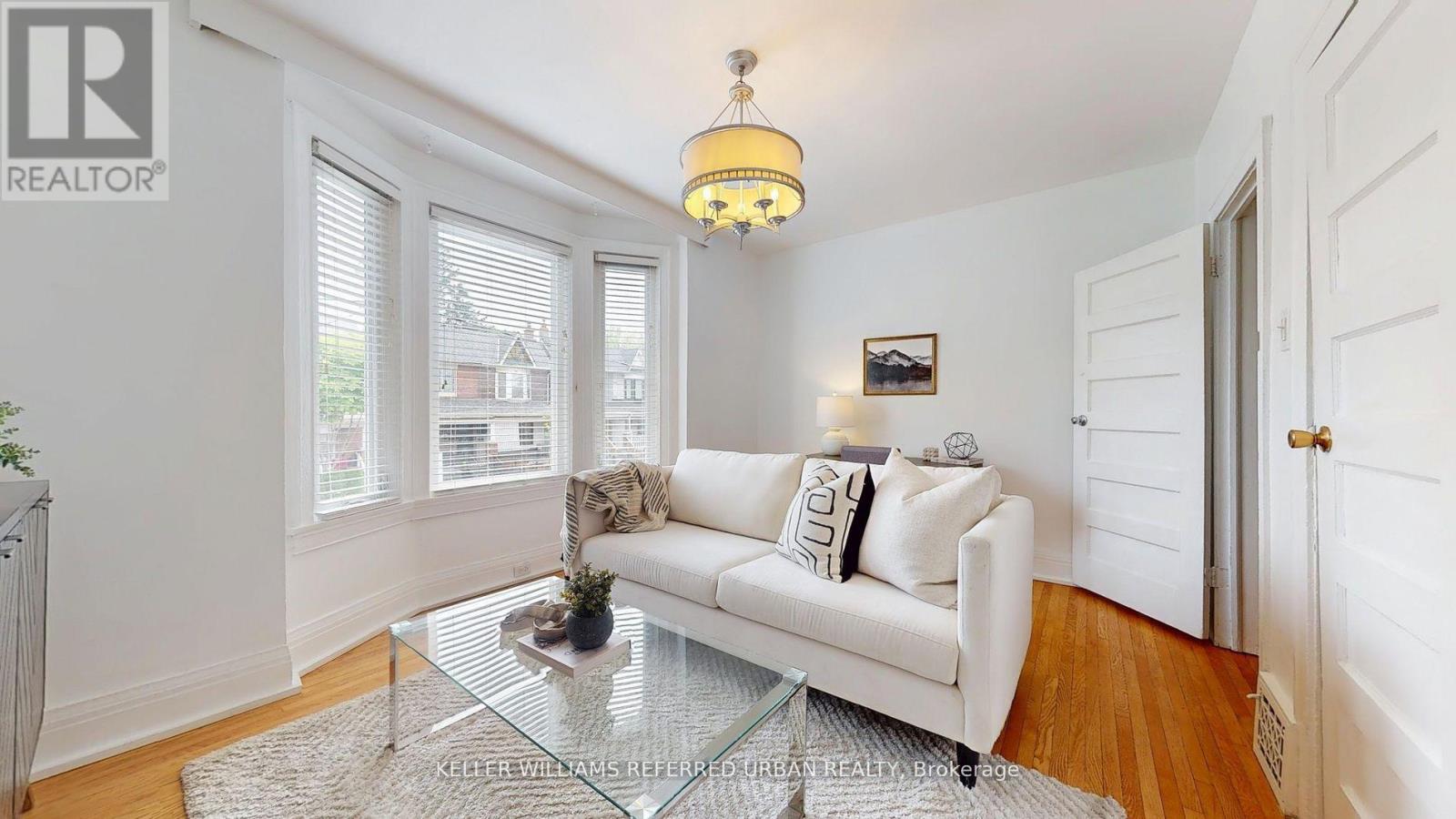 Townhouse at UPPER - 266 HIGHFIELD ROAD, Toronto