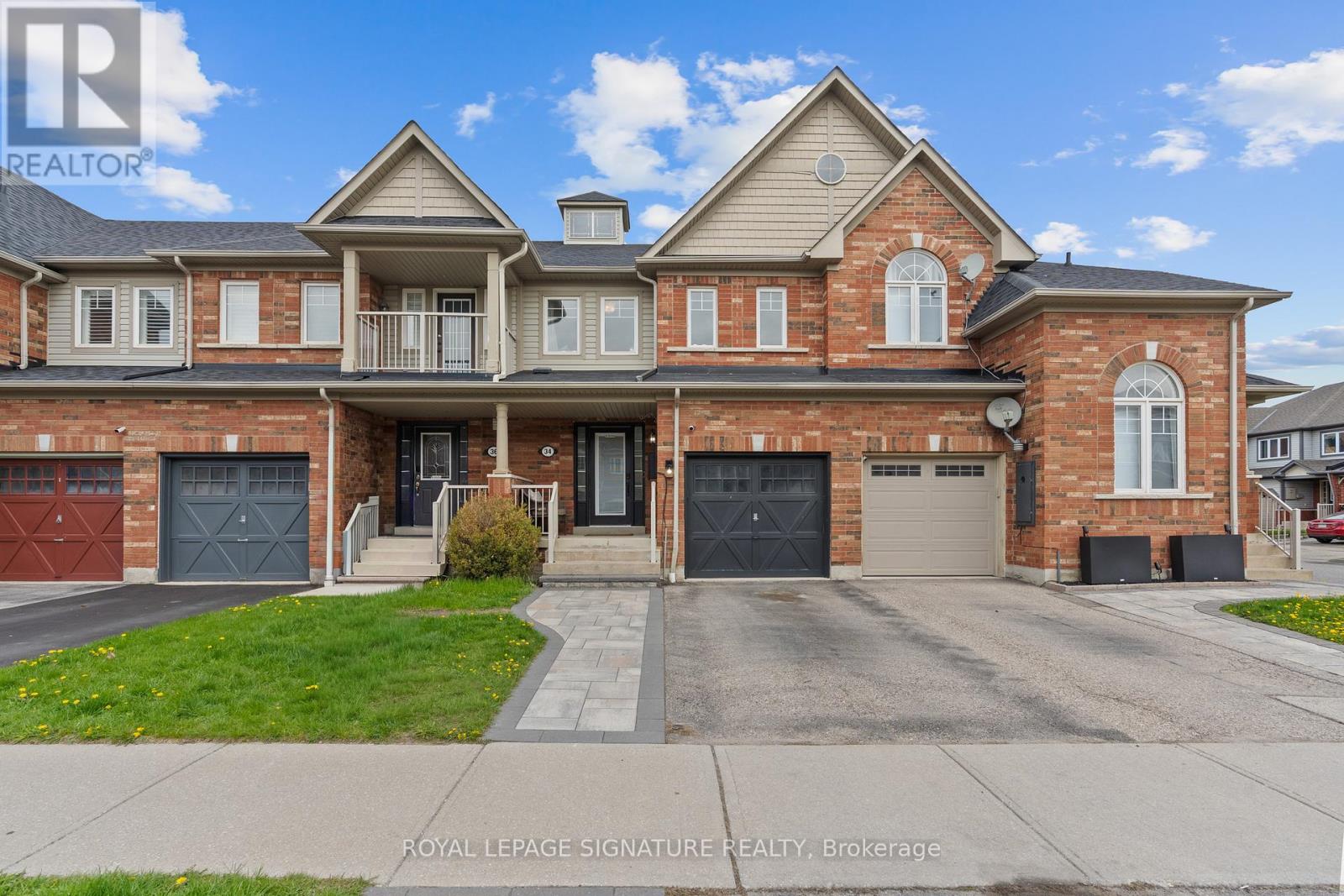 Townhouse at 34 KEYWOOD STREET, Ajax (South East)