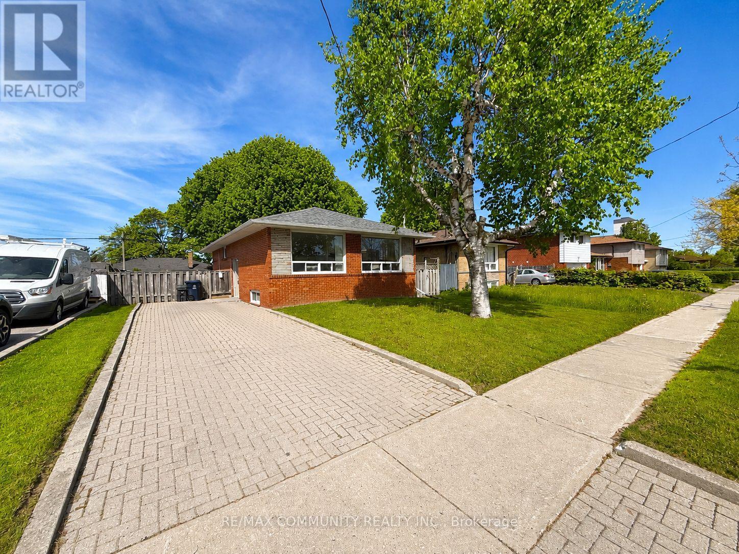 Detached at 22 CORA CRESCENT, Toronto (Bendale)