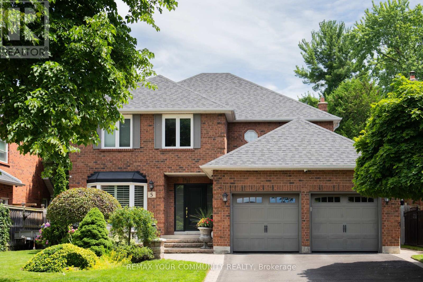 Detached at 5 CARRIAGE LANE, Clarington (Courtice)