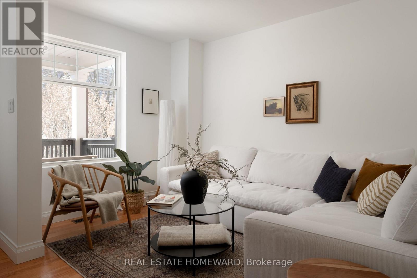 Townhouse at 52 BALFOUR AVENUE, Toronto (Danforth Village-East York)