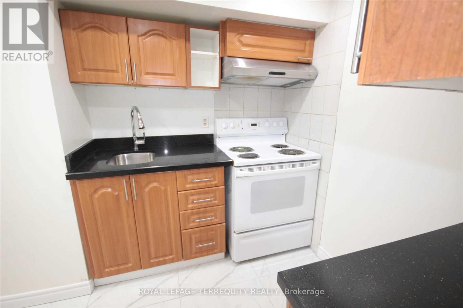 Semi-Detached/Link at BSMNT - 111 CARONIA SQUARE, Toronto