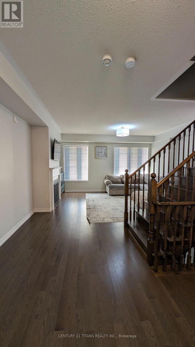 Townhouse at 6 WESTBURY WAY, Whitby