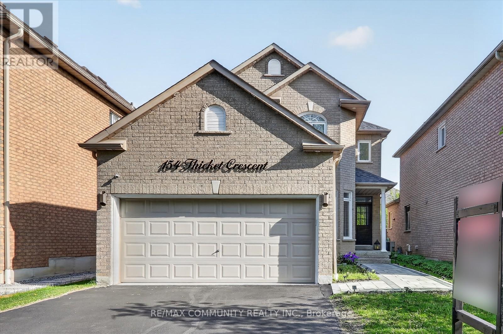 Detached at 154 THICKET CRESCENT, Pickering (Highbush)