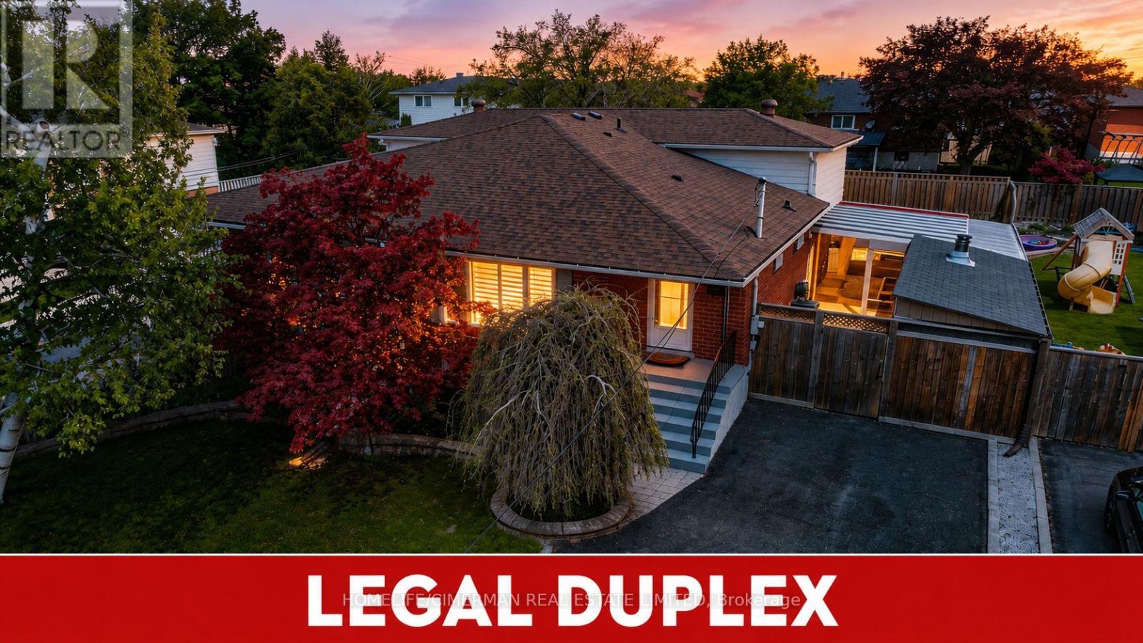 Semi-Detached/Link at 20 LAWRENCE CRESCENT, Clarington (Bowmanville)
