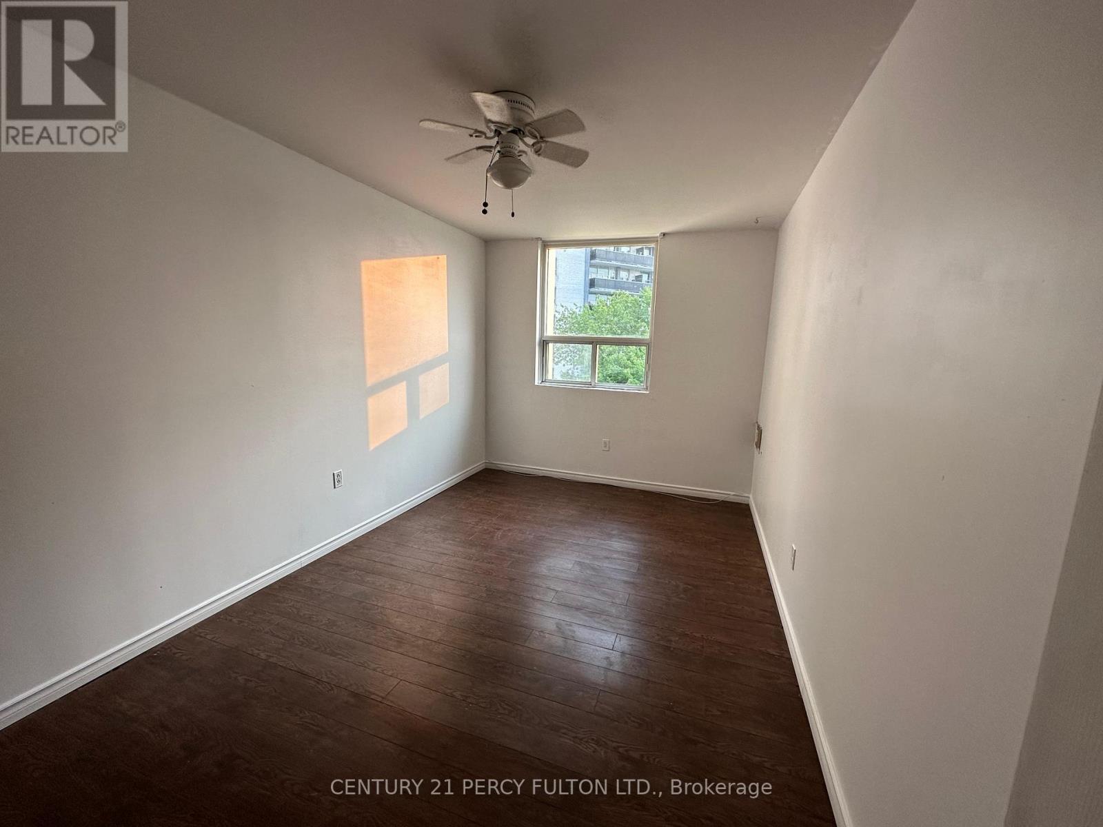 Apartment at 404 - 3420 EGLINTON AVENUE E, Toronto