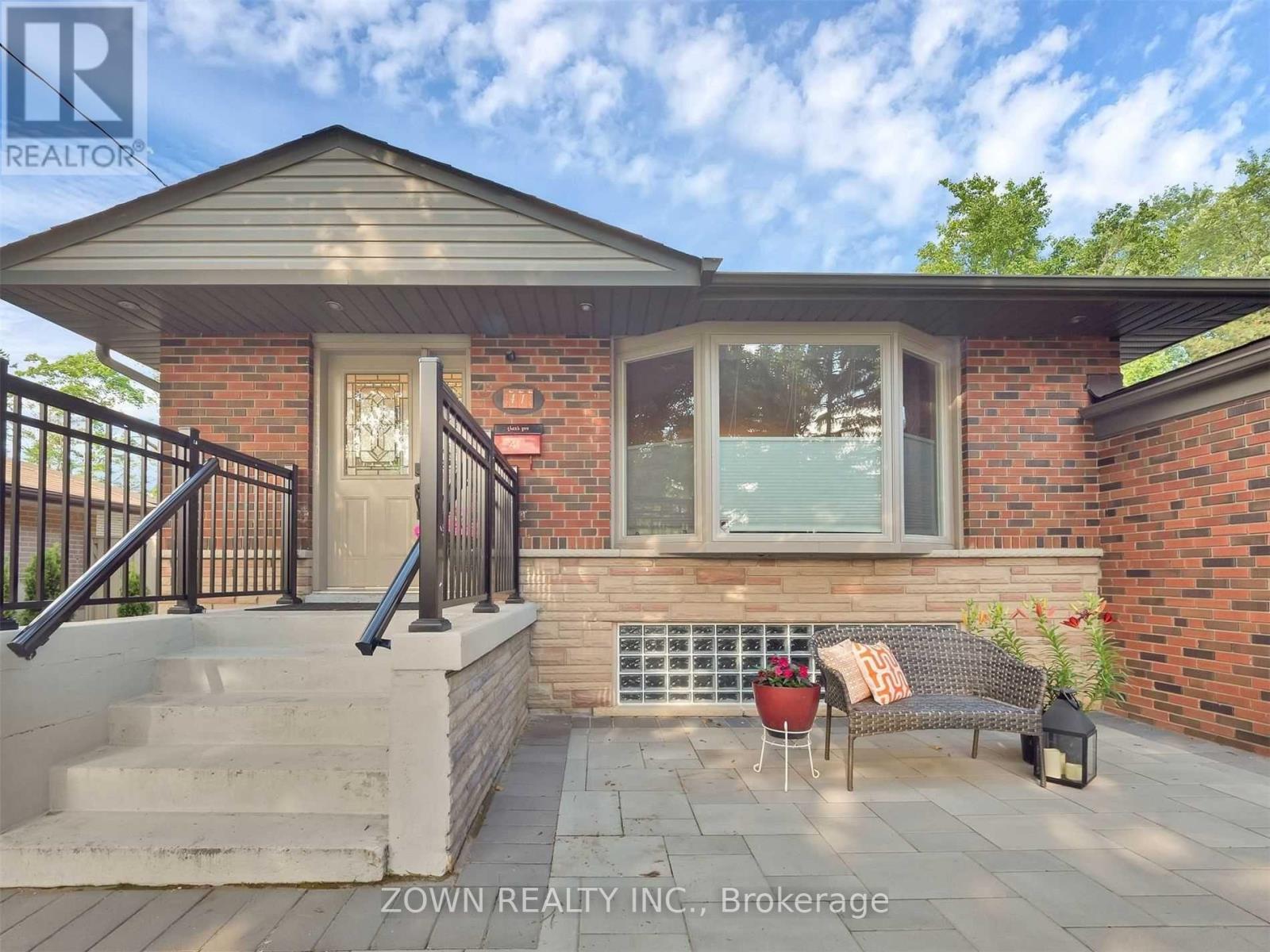 Detached at 41 MORNA AVENUE, Toronto