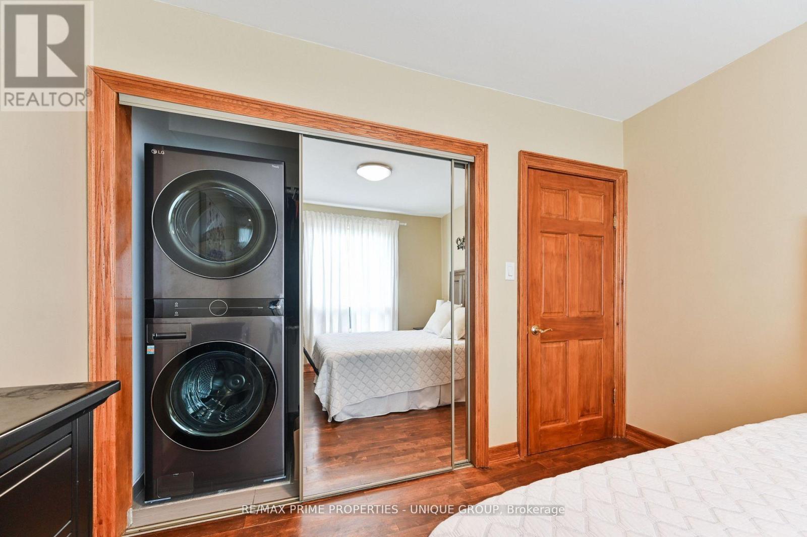 Detached at 16 EASTWOOD AVENUE, Toronto