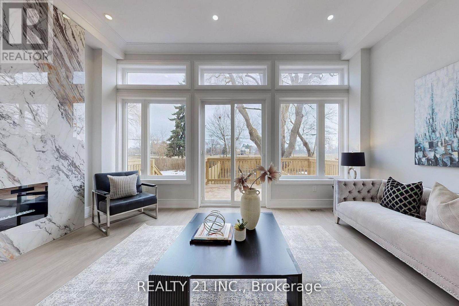Detached at 15 MALTA STREET, Toronto (Birchcliffe-Cliffside)