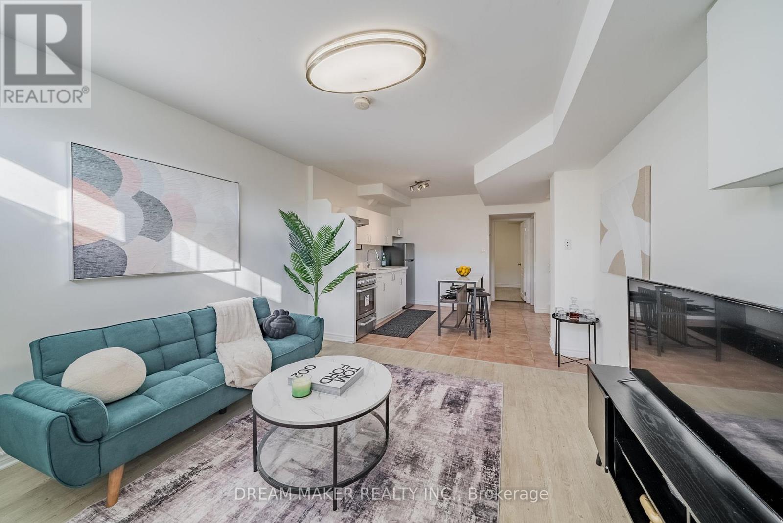 Townhouse at 207 CABOT STREET, Oshawa (Vanier)