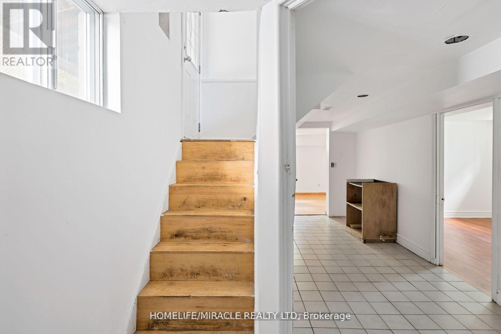 Detached at BSMT - 1340 WARDEN AVENUE, Toronto