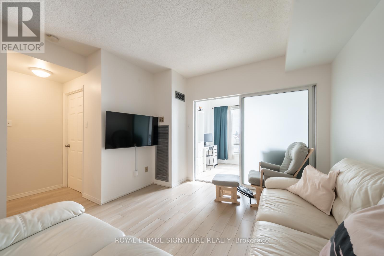 Apartment at 316 - 5800 SHEPPARD AVENUE E, Toronto (Malvern)